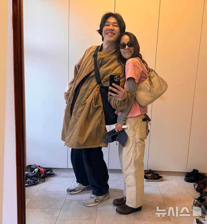 이효리♥이상순, 신혼부부 케미…애정 전선 이상무