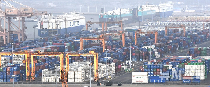 롤러코스터 탄 美 관세…불확실성 확대에 반도체·車·철강 셈법 복잡