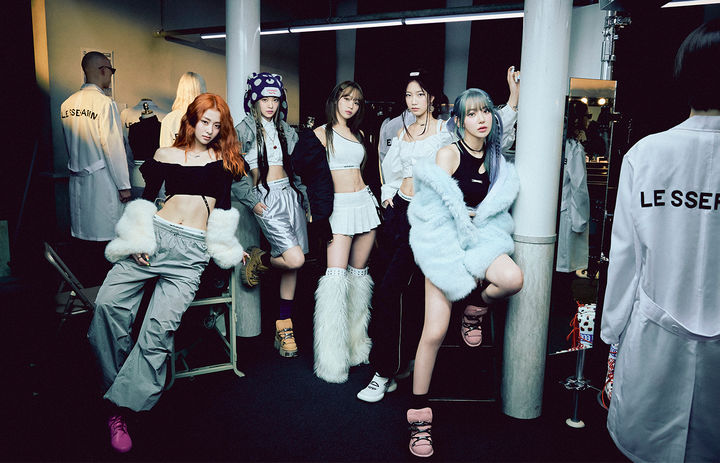 르세라핌 '스마트'도 넘겼다…4번째 스포티파이 4억 스밍