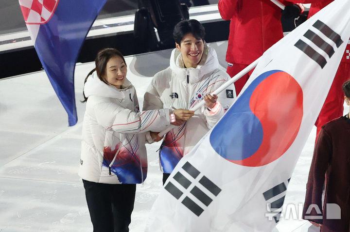 땀과 투혼의 결실…태극전사, 금메달 3개 안고 귀국