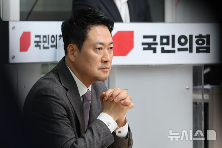 국힘 중진들 "지금 상황으론 지선 어려워"…장동혁에 면담 요청키로