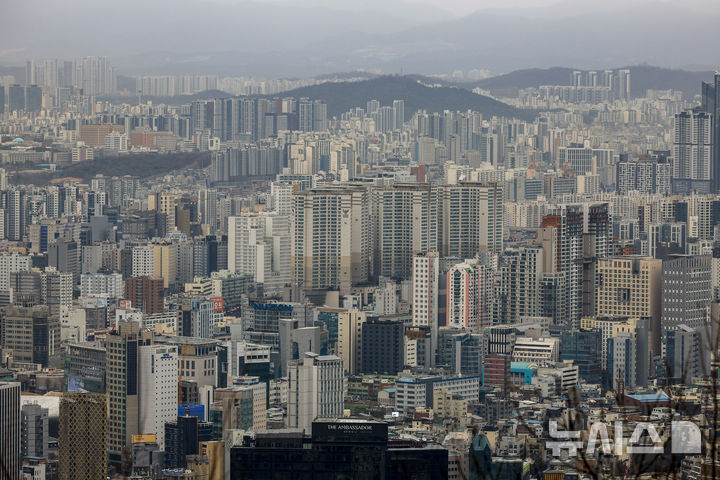 '빚투' 신용대출도↑…은행 가계대출 7600억 늘어