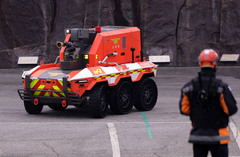 현대차그룹, 소방청에 원격 화재 진압 장비 '무인소방로봇' 기증 [뉴시스Pic]