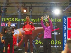 '스마일 점퍼' 우상혁, 실내도약 육상경기대회서 동메달