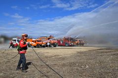 "강원 동해안 산불 다발 위험" 군·관 합동훈련, 예방 총력