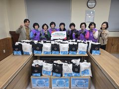 한화모멘텀·경남자원봉사센터, 신학기 '설렘업 키트' 선물