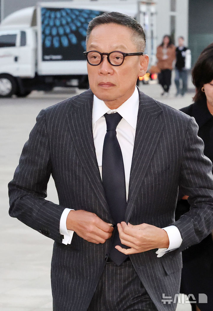 정태영 현대카드 부회장, 고 정주영 추모 음악회 참석