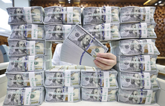 서학개미 복귀 RIA 계좌 출시…1500원 돌파한 환율 잡을까