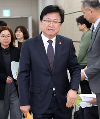 최교진 장관 "한·중 미래세대 간 우호적 정서 높이자"