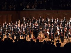 어둠에서 빛으로…정명훈·KBS교향악단이 그린 말러 5번 [객석에서]