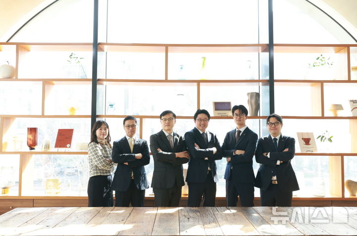 KB국민은행, '패밀리오피스' 전담 조직 신설…"연내 관리자산 2조로"