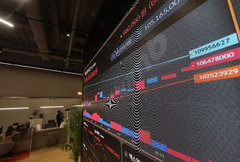 전쟁 포화 속 선방하는 비트코인…장중 1억900만원대 근접(종합)