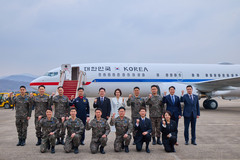 이 대통령, 새 전용기 '신형 공군 2호기' 첫 탑승…5년간 임무 수행