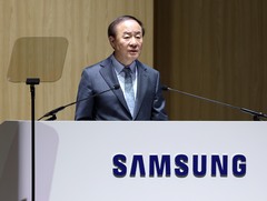 삼성전자 전영현 "고객사들과 다년 메모리 공급 계약 추진 중"