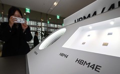 메모리 업계, '칩 장기계약' 전환 나선다…"다운턴 충격 줄일까"