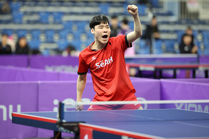 [오늘의 뉴스종합] 장우진 프로탁구 8강 진출, KBO 퓨처스리그 개막, 황인범 부상 이탈 등 주요 이슈