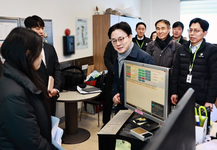 직영 주유소의 배신…"정유사에 책임 묻는다"