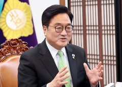 우 의장, 국힘 의원들에 '개헌 동참' 서한…"시대적 과제 풀자"