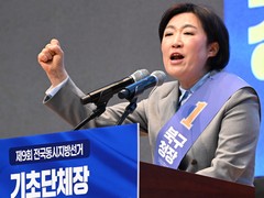 광주 최초 여성 시의장 신수정, 지역 첫 여성 구청장 '눈앞'