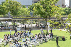 '웨딩플레이션'에 예비부부들 달라졌네…셀프 웨딩 상품 수요 최대 19배↑ 