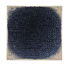 한지 위에 찍힌 관계의 리듬…이창수, 점과선의 입체 회화[아트서울]