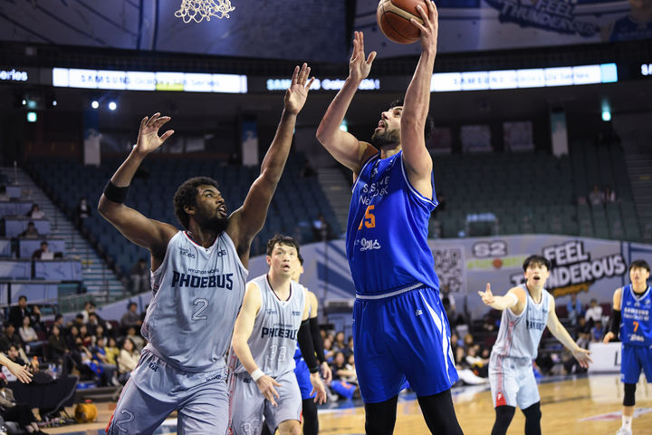 프로농구 삼성, 7연패 탈출…현대모비스에 역전승