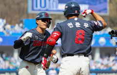 4월에도 안방서도 무승…'충격 7연패' 롯데의 끝없는 추락