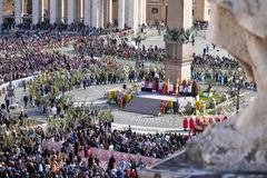 교황 레오 "예수와 기독교 끌어다 전쟁 정당화하지 말라"…종려주일