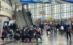 "바꿔야 하나 지켜야 하나"…김부겸 출마에 흔들리는 대구민심[르포]