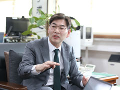 권순욱 수과원장 "수산자원 급감…과학적 관리해야"[인터뷰]