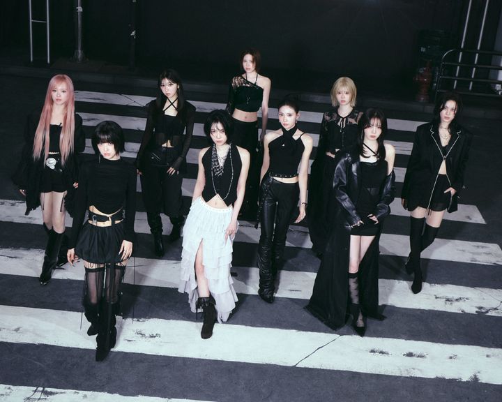 JYP 니쥬, 어디든 나아갑니다…'굿 걸 벗 낫 포 유'