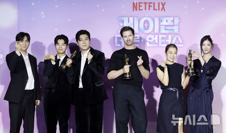 한국 찾은 케데헌 주역들