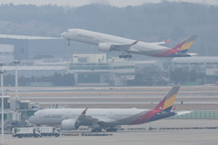 "왕복 1만5400원→6만8200원"…아시아나항공, 5월 국내선 유류할증료 4.4배↑