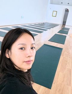 이효리 요가원 "사인 사진 사양…신체 접촉 금지"