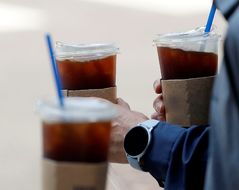 "위장 비명 지른다"…차가운 아아 한 잔, 그래도 못 끊겠다면