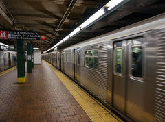 '열차 진입 맞춰' 승객 선로로 밀친 20대…美 시애틀 공공 치안 우려