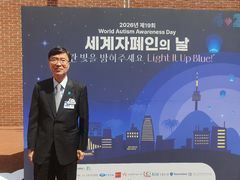 "자폐인 돌출행동?…사랑으로 감싸면 이해해요"[당신 옆 장애인]