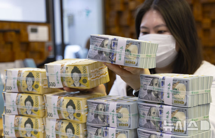 3월 외환보유액 4236억 달러…고환율에 39억 달러 증발