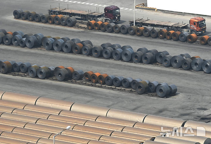 美, 철강·구리 파생상품 관세 강화