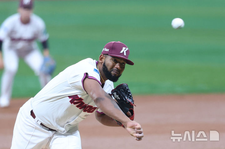 키움 선발 알칸타라