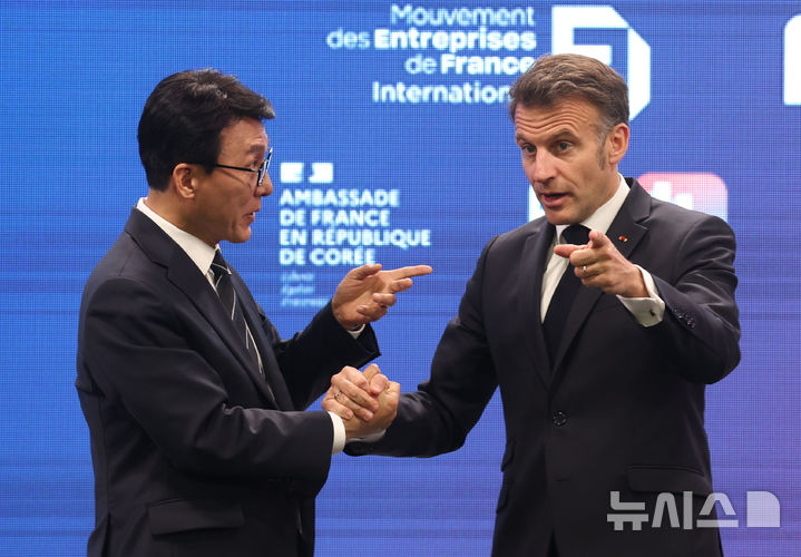 한-프 경제계 미래 대화 참석한 김민석 총리-마크롱 대통령 