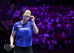 천싱퉁 꺾고 웃음 짓는 신유빈