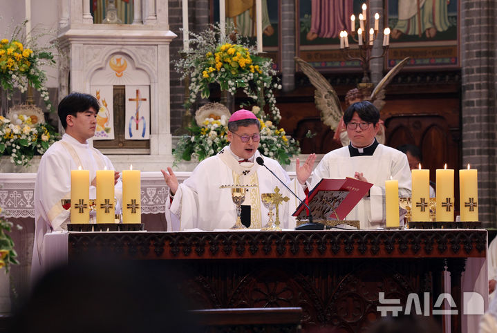 부활절 맞아 전국 성당·교회 미사·예배…