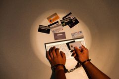 "AI가 수익 내준다더니"…퇴직금 1억 날린 남편, 이혼 사유 될까