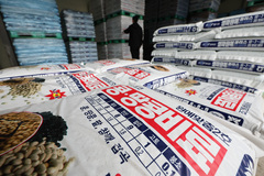 중동발 고유가에 비료 등 상승 압력…농식차관 "농자재 공급 관리 총력"