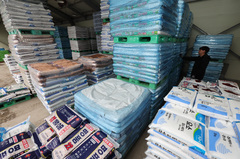 농식품부 "비료는 7월까지 안정 공급·필름 봄철 재고분 확보"