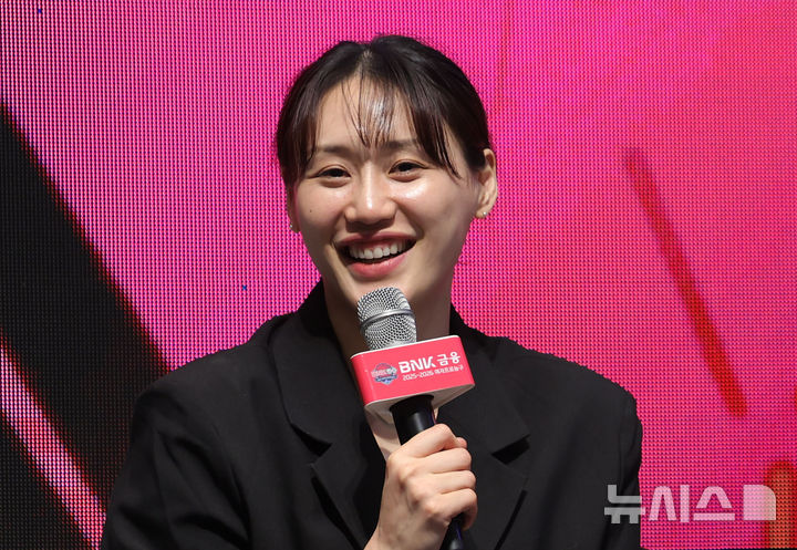 [오늘의 뉴스종합] 여자농구 플레이오프 시작, 한국 복싱 아시아선수권 동메달 확보, 현대캐피탈 감독 비판