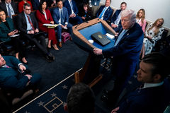 트럼프 “레바논은 휴전 합의에 포함 안돼, 이유는 헤즈볼라 때문”