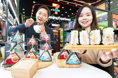 편의점 업계 이제는 '밥' 전쟁…재료 바꾸고 기술 더하고