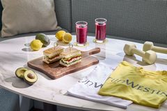 호캉스 즐기며 호텔 주변 달려볼까…웨스틴 조선 부산, 웰니스 패키지